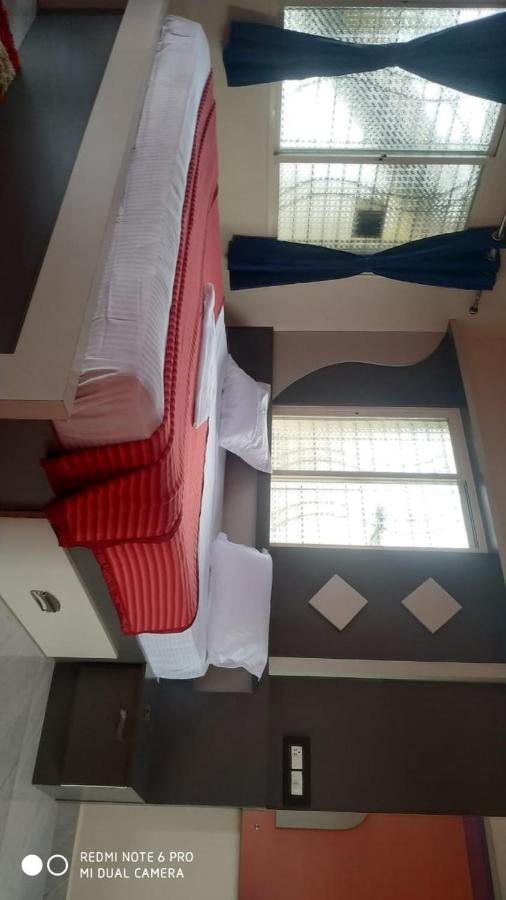 Coconut Homestay האמפי מראה חיצוני תמונה