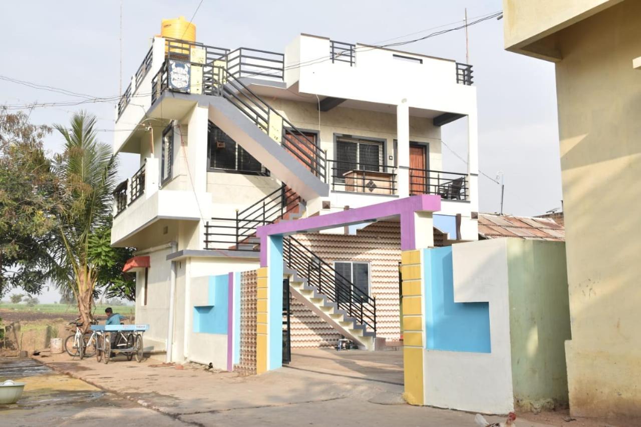 Coconut Homestay האמפי מראה חיצוני תמונה