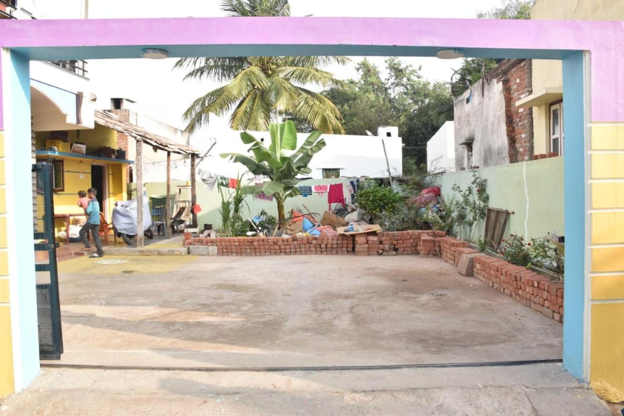 Coconut Homestay האמפי מראה חיצוני תמונה